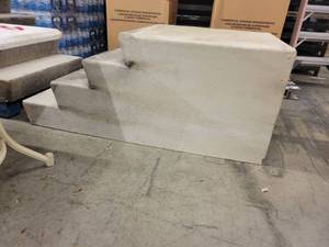 lot 39150 image: Fiber Glass Staircase (66 x 38 x 28)