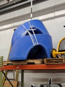 lot 39200 image: Large Outdoor Children Toys