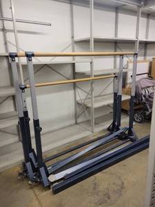 lot 38447 image: Lot of 3 Balance Bars