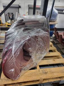 lot 38544 image: (6) Gasser Pink Highback Banquet Chairs