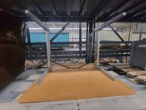 lot 38700 image: Unicor Equipment Stand - Wooden Top and Metal Base