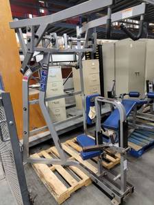 lot 38707 image: Hammer Strength Iso Lateral High Row Machine