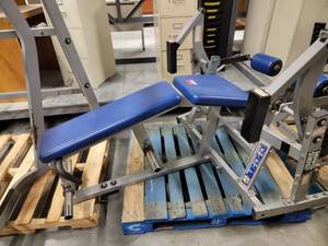 lot 38708 image: Hammer Strength Iso Lateral Leg Curl Machine