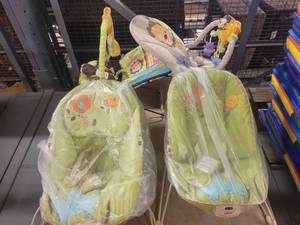 lot 38745 image: Lot of 4 Infant Bouncers