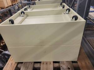 lot 38753 image: Lot of 4 Cubbies with Wheels