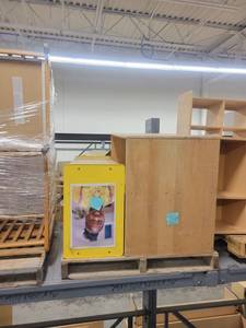 lot 38785 image: Lot of 2 Wooden Storage Cubes