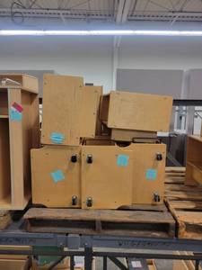 lot 38788 image: Lot of 8 Kaplan Book Organizers on Wheels