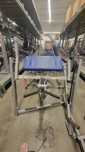 lot 38931 image: Hammer Strength Seated Bicep Excercise Machine
