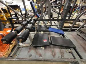 lot 38957 image: (2) Hammer Strength Decline Abdominal Benches