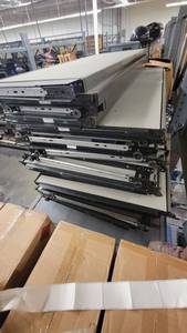 lot 38918 image: Approx. 25 Cubical Walls