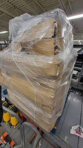 lot 38922 image: (7) Boxes of Cots