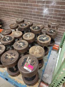 lot 39934 image: (20) Various Weight Iron Grip Dumbells