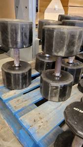 lot 38400 image: Pair Of Iron Grip 110lb Rubber Wrapped Dumbells