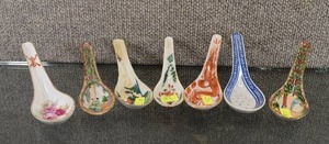 lot 3014 image: Vintage Lot of 7 Porcelain Wonton Soup Spoons  Various Patterns  5.25 Long