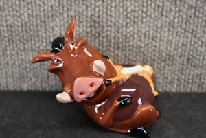 lot 6041 image: Timon and Pumba Ceramic Figurine  Disney  Lion King  3.25 x 4.5 x 3