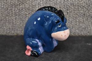 lot 6048 image: Eeyore Ceramic Figurine  Disney  3.5 x 3.5 x 2.75