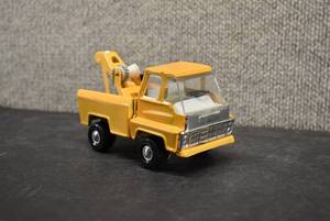 lot 6080 image: Vintage Pressed Steel Tow Truck  Yellow  5 x 2.5 x 3