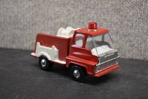 lot 6081 image: Vintage Pressed Steel Fire Truck  5.5 x 2.5 x 3.25