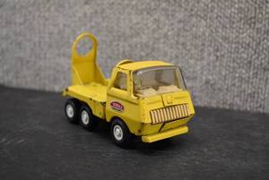lot 6083 image: Vintage Pressed Steel Concrete Mixer  Tonka  5 x 2.25 x 3