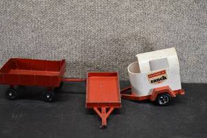 lot 6084 image: Vintage Lot of 3 Farm Trailers  Ertl Co., Hubley  Flying-O Ranch   Various Sizes