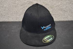 lot 8008 image: New Valence Surface Technologies Black Hat  210 fitted