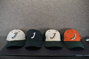 lot 8009 image: Lot of 4 Sports Ball Caps  Richardson, The Game Pro  44745
