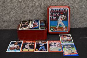 lot 4199 image: Box of Assorted Football Cards  1991 Fleer Ultra