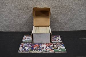 lot 4200 image: Box of Assorted Baseball Cards  Various Years and Sets