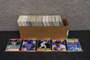 lot 4206 image: Box of Assorted Baseball Cards  Various Years and Sets