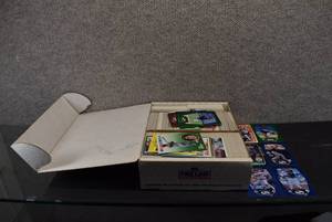 lot 4207 image: Box of Assorted Baseball Cards  Various Years and Sets