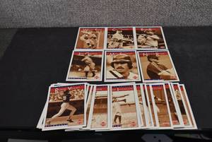 lot 4237 image: Lot of 36 1995 Upper Deck Sonic Drive-In Exclusive Edition Baseball Cards  Full Set of 20 Plus 16 Extra Cards