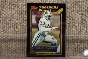 lot 1622 image: 1992 Topps Footballs Finest  Football  #26  Barry Sanders