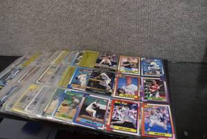 lot 8024 image: Lot of Baseball  Cards in Binder Pages - Assorted Years and Sets