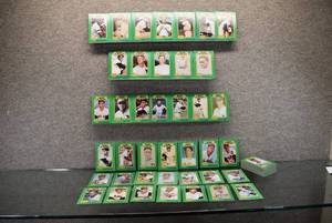 lot 9691 image: Lot of Baseballs All-Time Greats Baseball Cards