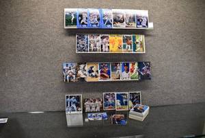 lot 9698 image: Lot of Early 90s Upper Deck Baseball Cards