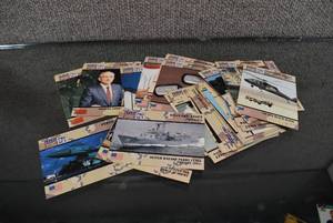 lot 9830 image: Lot of 1991 Pro Set US Military Desert Storm Cards