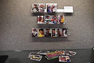 lot 9839 image: Lot of 1996 Maxx Racing Nascar Cards