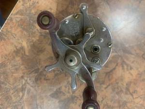 lot 2165 image: Vintage Fishing Reel  Pflueger Rocket  No. 1355