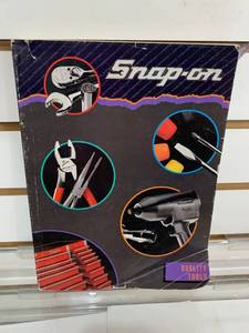 lot 6140 image: Vintage Snap-on Catalog  Volume 200