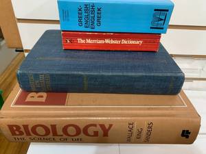 lot 6151 image: Lot of 4 Dictionaries and Greek Translation Guide