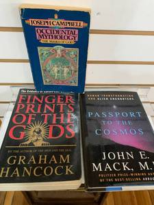 lot 6162 image: Lot of 3 Ancient Aliens and Mythology Books
