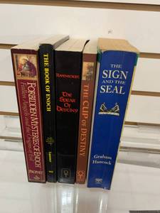 lot 6164 image: Lot of 5 Christian Historical Mysteries and History Books