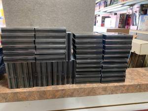 lot 6169 image: Large Lot of Hard Plastic CD Cases  For CD Collections
