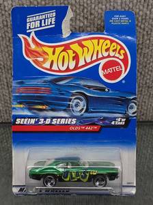 lot 3066 image: 1999 Hot Wheels Olds 442 Diecast Car NIP