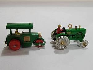 lot 3083 image: Lot of 2 Mini Diecast Green Tractors