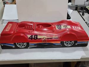 lot 3091 image: Vintage 1980 Matchbox Lesney Red Racecar 48 Car Carry Case
