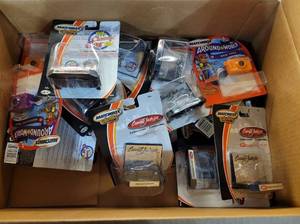 lot 3114 image: Large Lot of Assorted Empty Matchbox Car Boxes