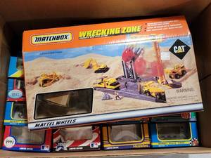 lot 3115 image: Large Lot of Assorted Empty Matchbox Car Boxes