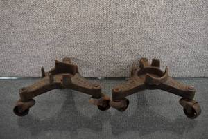 lot 1048 image: Vintage Lot of 2 Metal Caster Bases  Harper Stove Caster  6 x 6