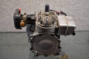 lot 1070 image: Gasoline Weedwacker 2 Cycle Engine   Craftsman  Model No. 358.796160
